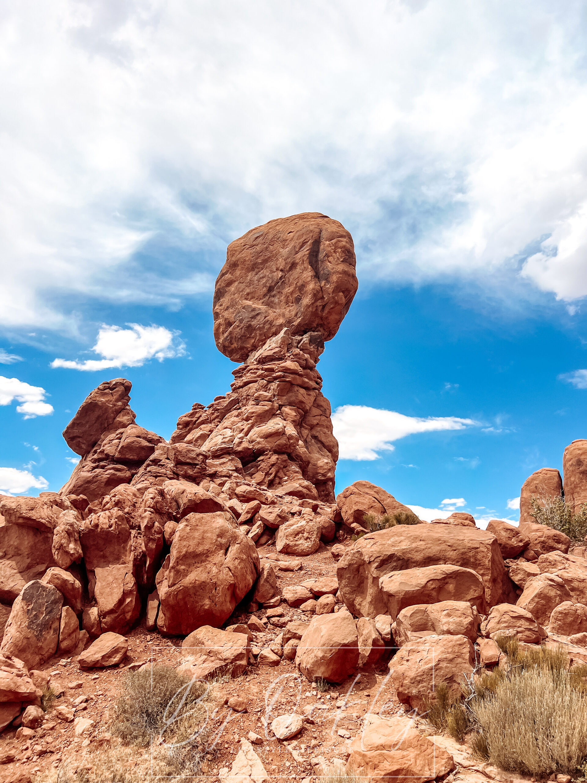 balanced rock arches national park